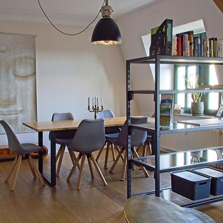 Neustadt-Aussicht - Grosse Wohnung Mit Balkon Dresden Exterior foto